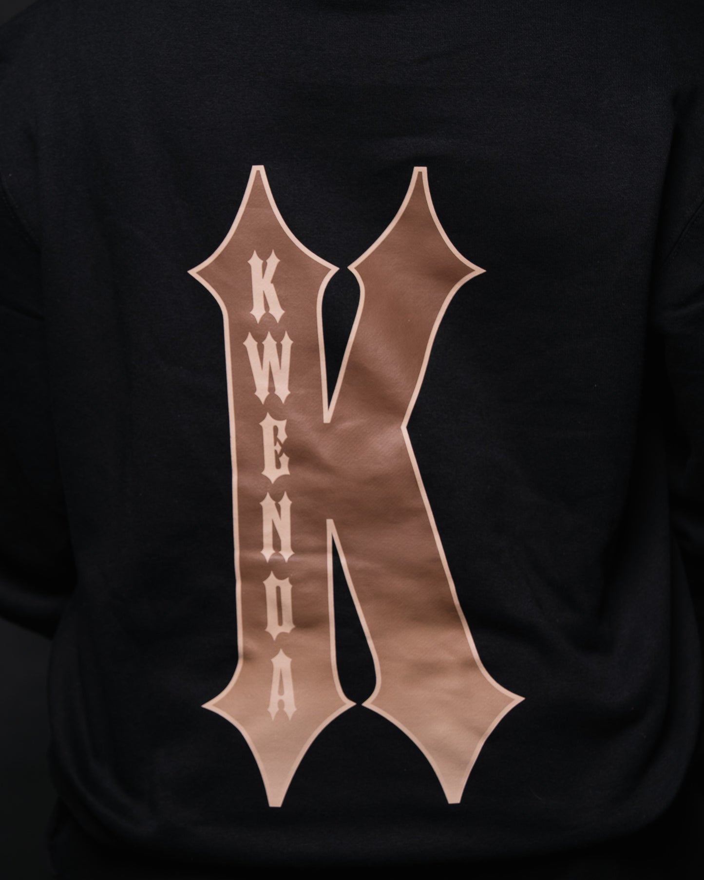 Black/ Brown Pullover